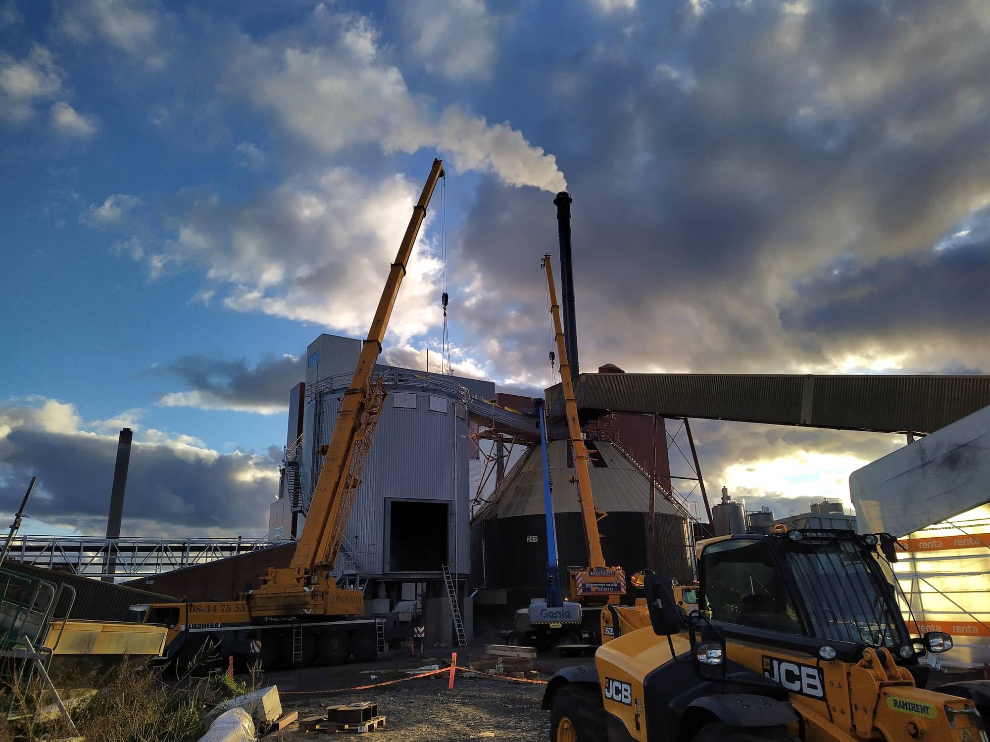 Installationstjänster för tillverknings- och gruvindustrin.